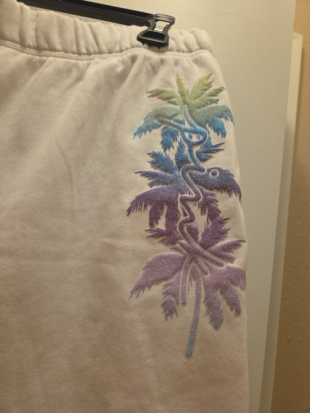 PINK Victoria's Secret White Drawstring Lounge Shorts - Picture 2 of 4